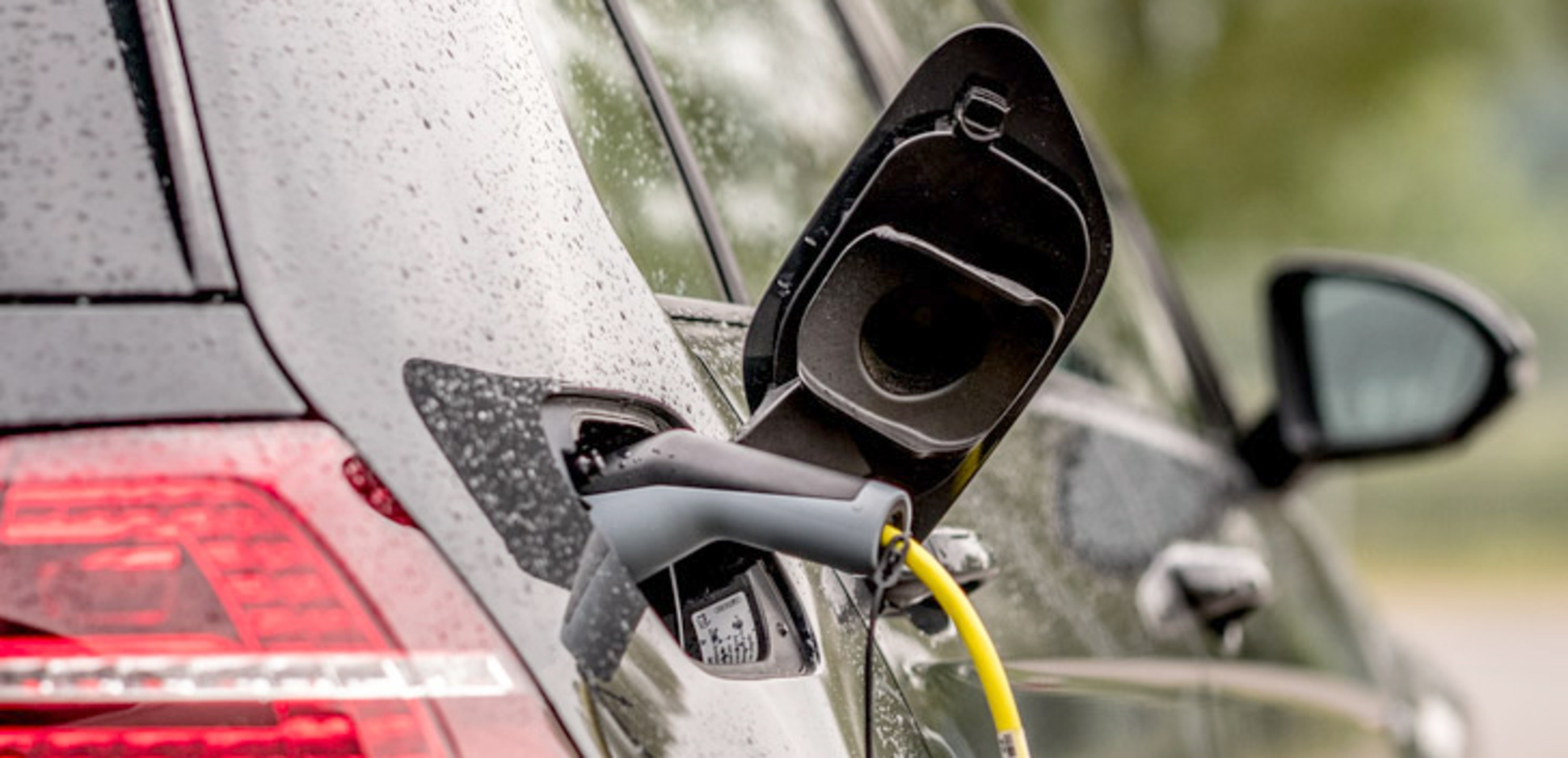 E-Mobility bei EKT Elektro und Kommunikationstechnik Heß GmbH in Borna