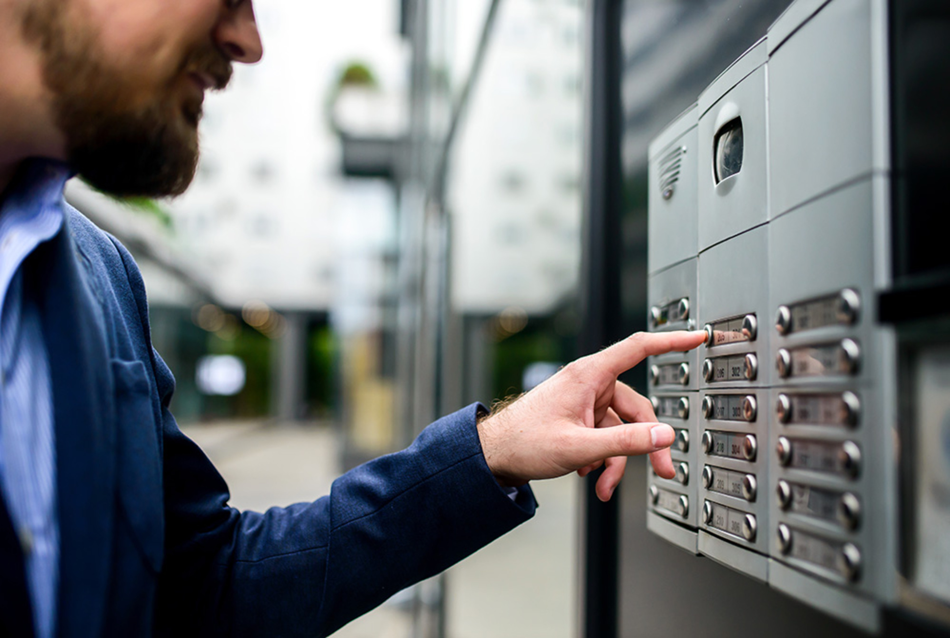 Sprech&shy;anlagen bei EKT Elektro und Kommunikationstechnik Heß GmbH in Borna